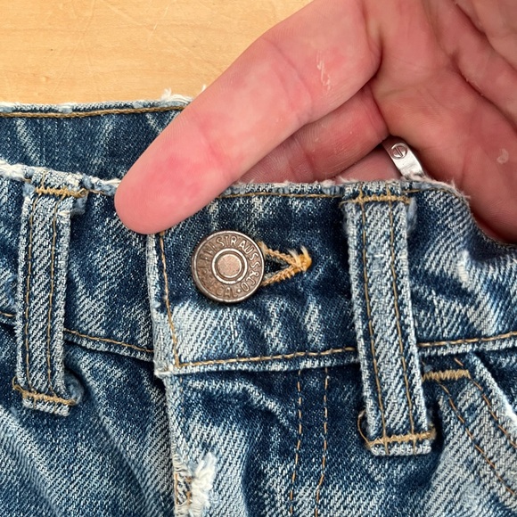 Vintage 80’s Levi’s Orange Tab Cut Off Short - Picture 6 of 9